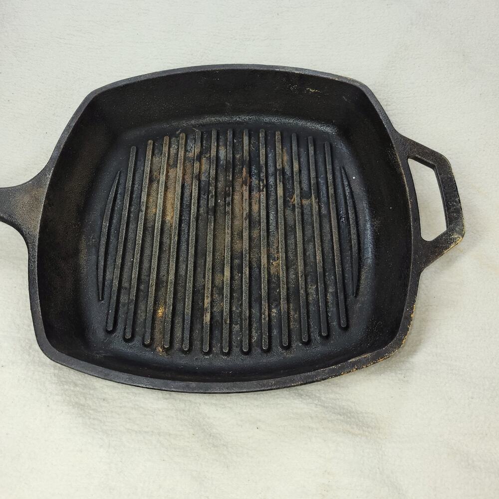 Lodge Pan Cast Iron Square Grill Pans 10 1/2” & Handle USA 289X Kitchen L8SGP - Picture 6 of 15